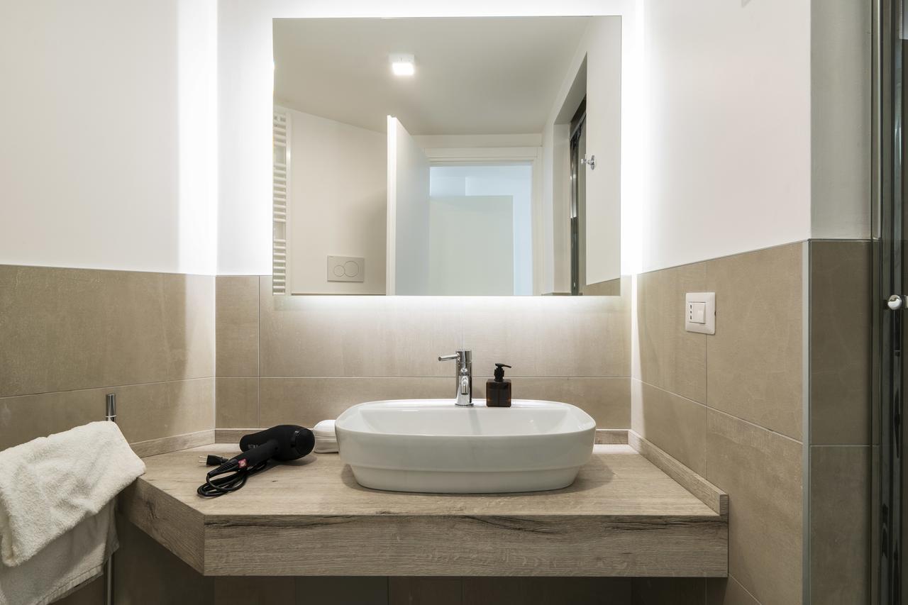 Residenza Cornaggia Daire Milano Dış mekan fotoğraf